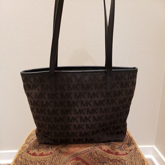 Michael Kors Canvas Signature Tote Bag - Picture 1 of 12